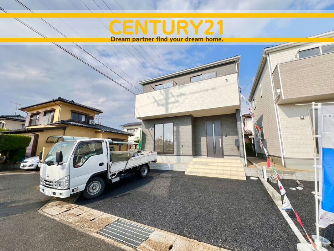 New 4LDK Houses for Sale in Honjo, Saga City - Image 1
