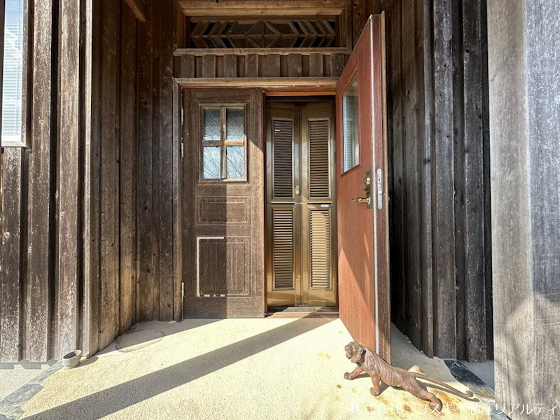 Spacious 5LDK House in Minamiaso Village, Kumamoto - Thumbnail 2