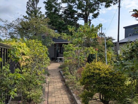 9SLDK Family House for Sale in Akita City, Akita Prefecture - Thumbnail 2