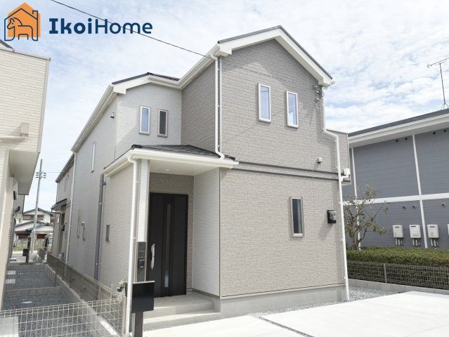 Newly Built 4LDK House in Akashi with 2-Car Parking - Thumbnail 3