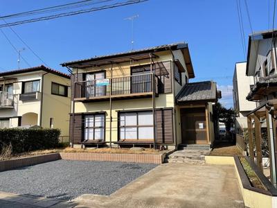 5DK House in Oizumi Town, Gunma with 3 Parking Spaces — Image 1, Oizumi, Gunma