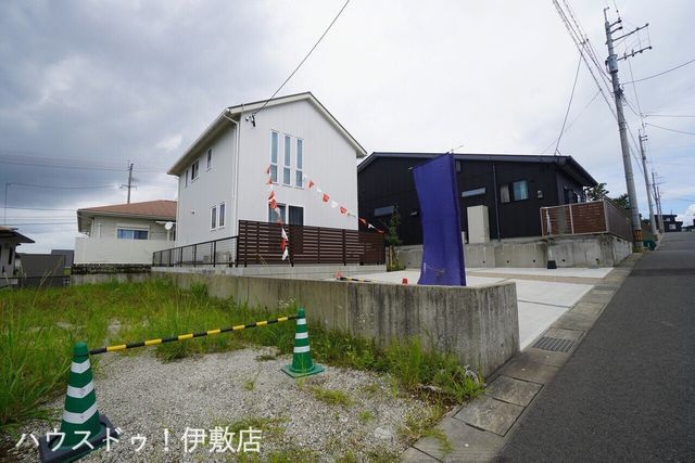 Modern 3LDK House for Sale in Yoshino, Kagoshima City - Thumbnail 3