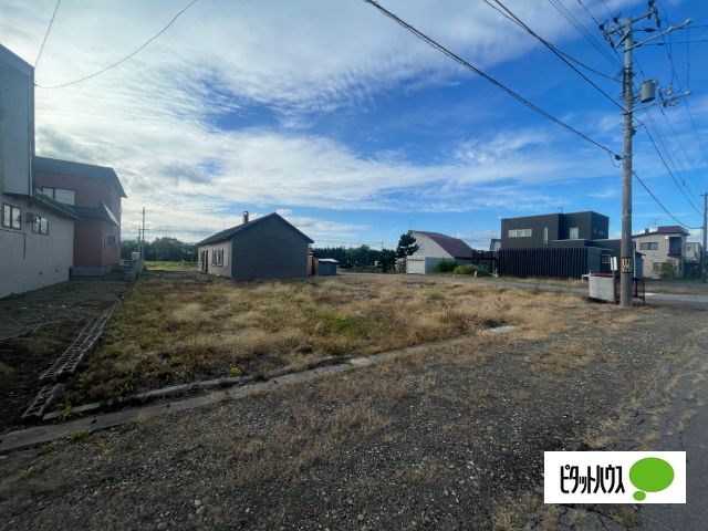 Land for Sale with Old House in Sunagawa, Hokkaido - Thumbnail 2