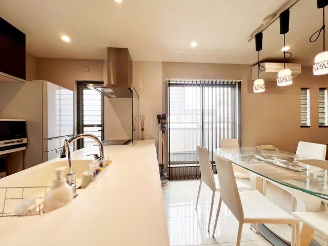 4SLDK House in Osaka's Hirano Ward with Modern Amenities - Thumbnail 3