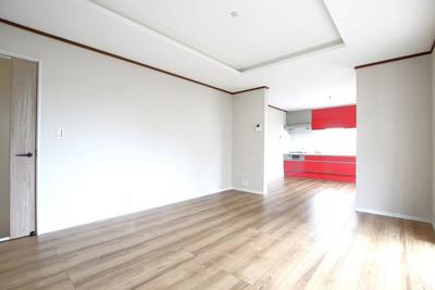 Used detached house Kekachi, Iwasaki-cho, Nisshin City | Nisshin City, 10 minutes by bus from Nisshin Station on the Meitetsu Toyota Line Get off at "City Hall" Used detached house (Property number: 0149629-0000050) — Image 3, Nisshin, Aichi