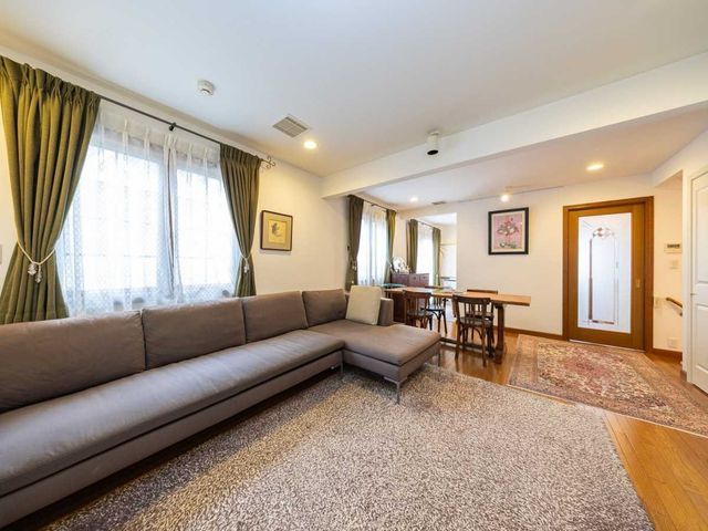 3SLDK House for Sale in Seijo Setagaya - 129.96 sqm - Thumbnail 3