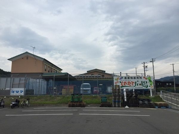 海南市幡川中古戸建 - 6K 120.2㎡ 750万円 - Thumbnail 2