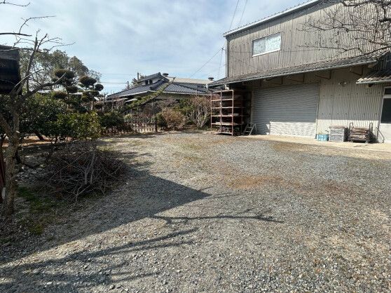 Traditional Japanese House with Orchard in Hofu, Yamaguchi - Thumbnail 4