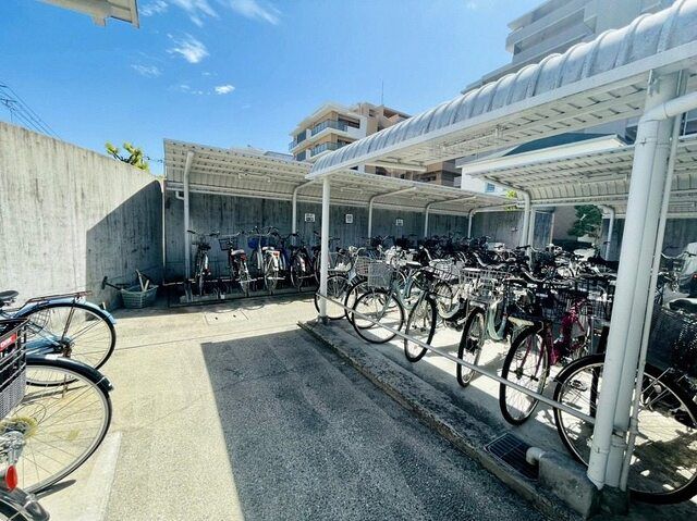 Renovated 3LDK Apartment near Tada Station, Kawanishi - Thumbnail 4