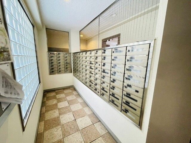 Renovated 3LDK Apartment near Tada Station, Kawanishi - Thumbnail 3