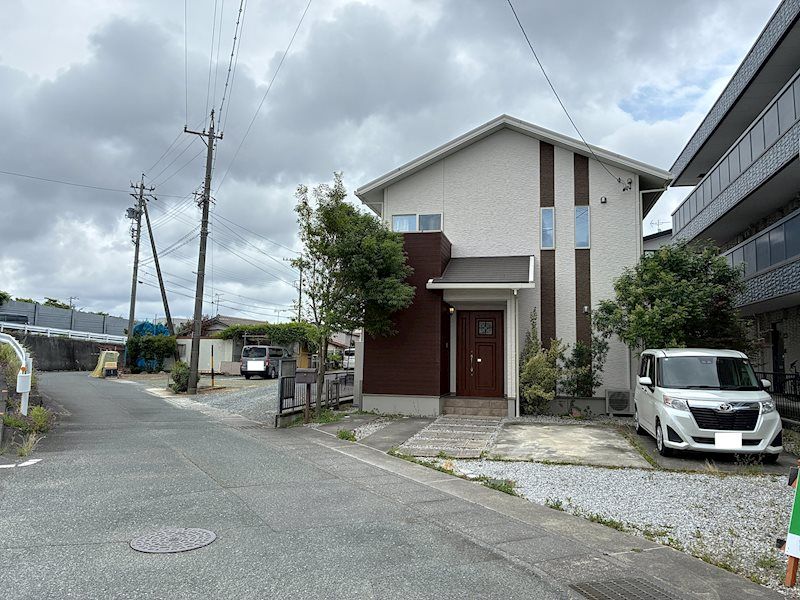 3LDK Detached House for Sale in Hamamatsu Chuo-ku, Shizuoka - Thumbnail 4