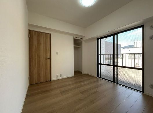 Sky Heights Gojo 3LDK Apartment for Sale in Dazaifu, Fukuoka - Thumbnail 3