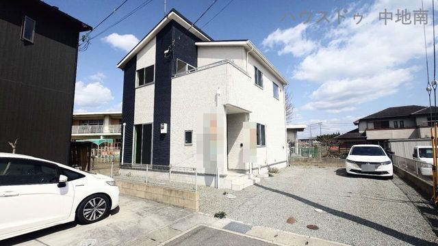 5LDK House in Himeji with 4 Parking Spaces - Thumbnail 2