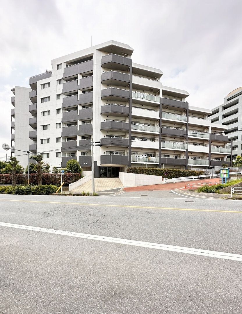 3LDK Apartment in Matsudo with Balcony - 75.57sqm - Thumbnail 2