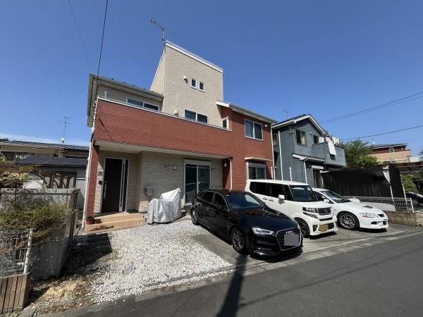 5LDK House for Sale in Hinode Town, Tokyo - Thumbnail 2