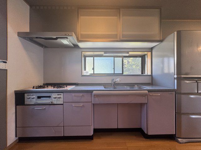 4LDK Detached House for Sale in Yokosuka, Kanagawa - Thumbnail 2