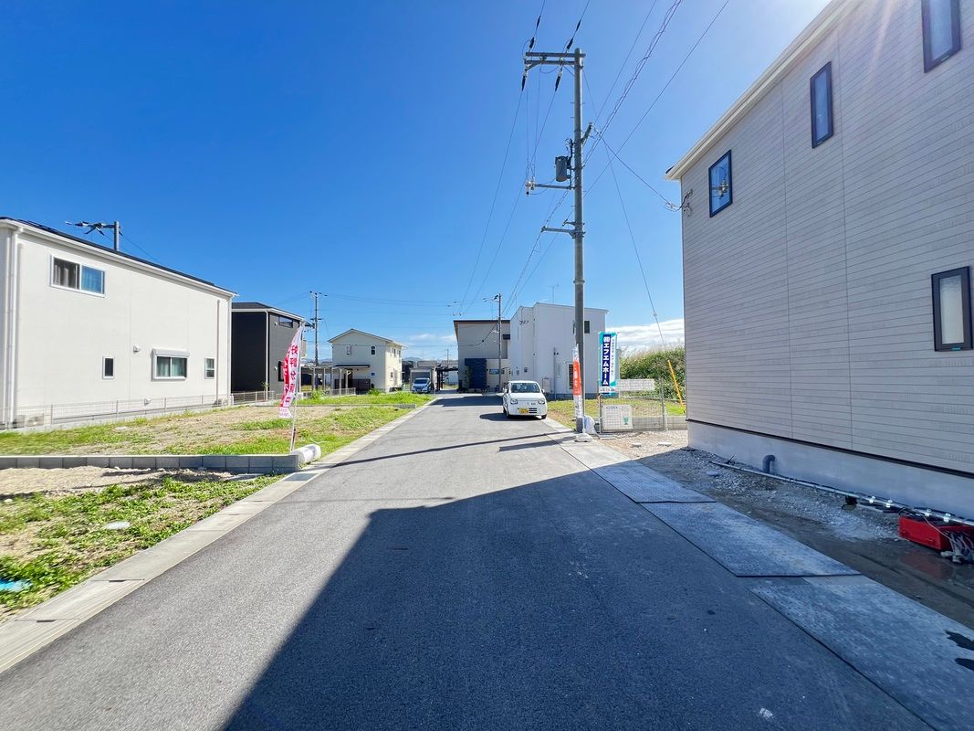 New 4LDK House for Sale in Kawanishi Town, Nara - Thumbnail 2