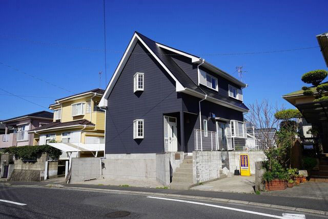 Renovated 3LDK House in Kagoshima with Sakurajima Views - Thumbnail 2