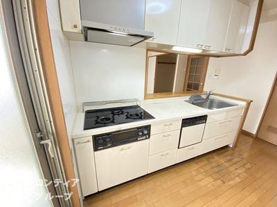 3LDK Apartment near Befu Station in Kakogawa City — Image 2, Kakogawa, Hyogo