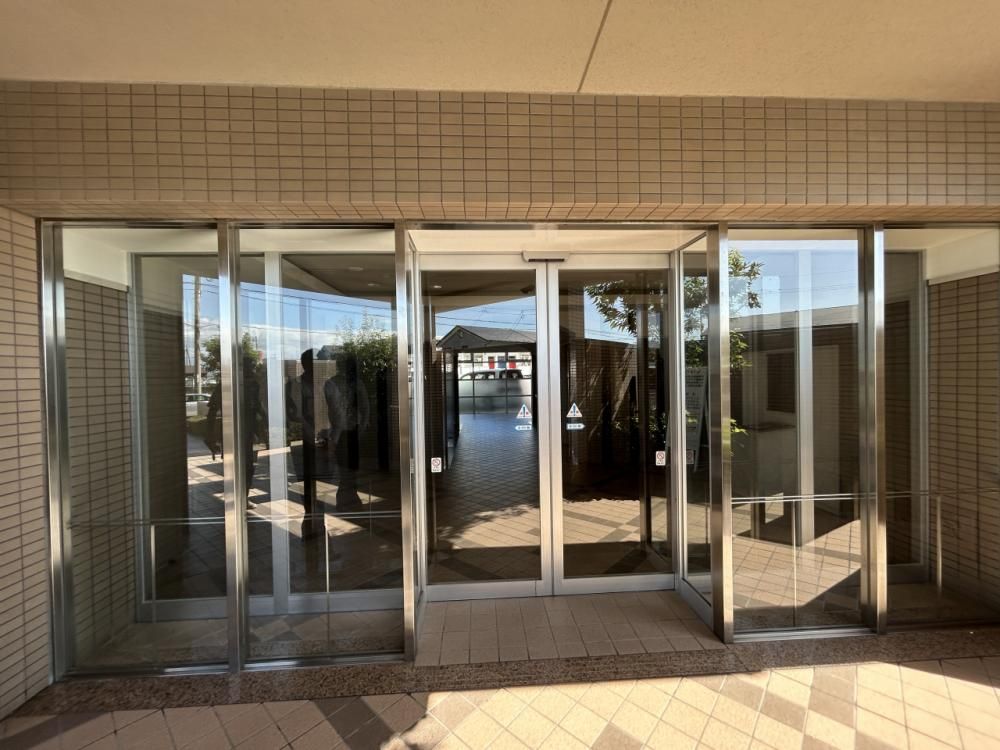 Renovated 3LDK Apartment for Sale in Tokushima City - Thumbnail 3