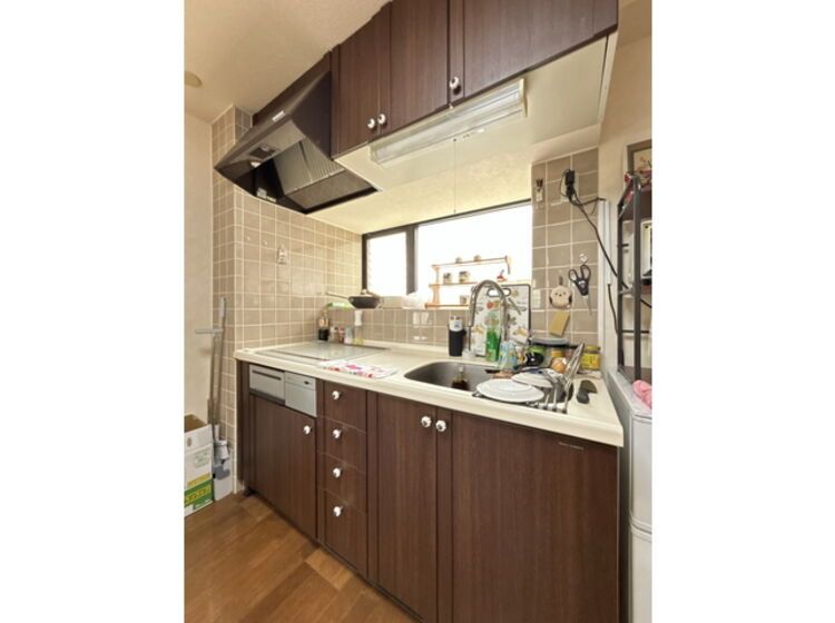 Fukui City Center Apartment with Shinkansen Views Near Station - Thumbnail 4