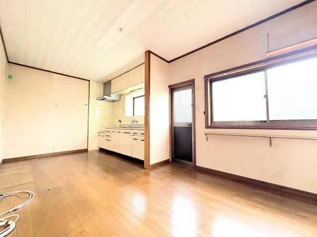 5SLDK House for Sale in Matsubara City, Osaka - Thumbnail 4