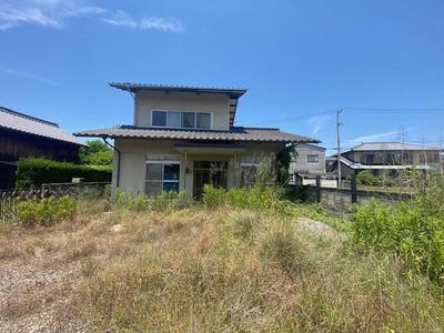 Spacious 7DK House in Sakade with 100+ Tsubo Land — Image 1, Sakaide, Kagawa