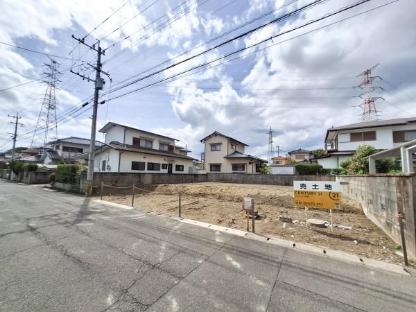 Land for Sale with Building Conditions in Oita City, Oita - Thumbnail 2