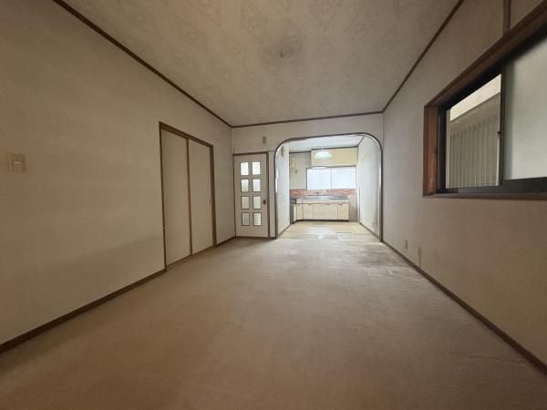 4LDK House for Sale in Uji, Kyoto with Parking - Thumbnail 3