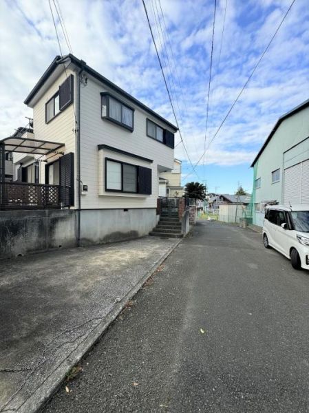 4DK House Near Longo Station in Fujisawa - Thumbnail 3