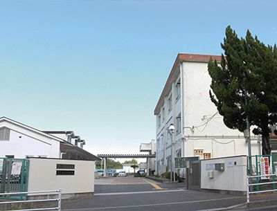 Land for Sale in Nara City with Daiwa House Building Condition - Thumbnail 2