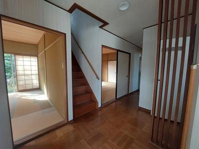 [Homes] Yamanotedai 3-chome Used House | — Image 3, Kumatori, Osaka