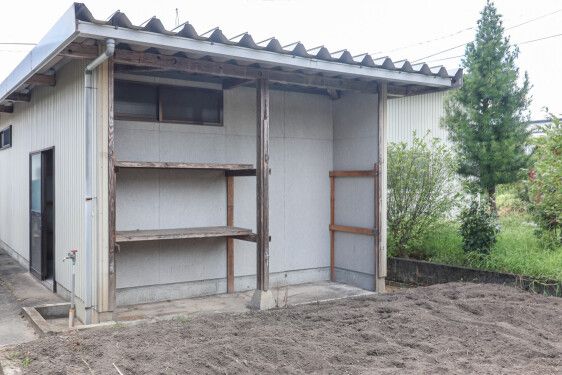 Spacious 4-Bedroom Single-Story House in Historic Oe Town, Yamagata - Thumbnail 3