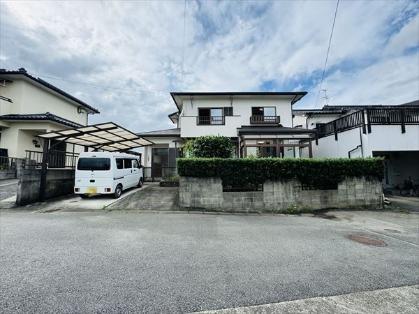 4LDK House in Kumamoto with Parking Near Ueki Station - Thumbnail 4