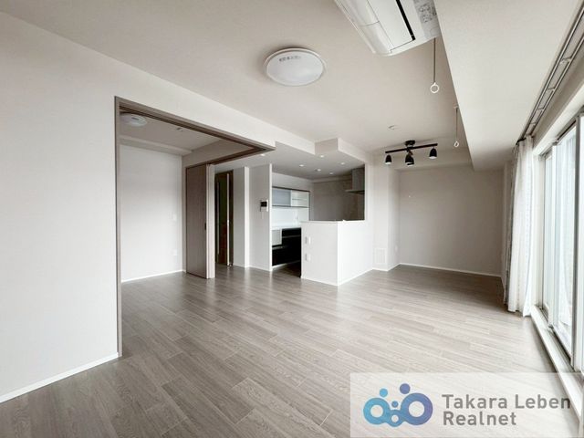 3LDK Apartment in Reveen Kanazawa WESFORT, Kanazawa - Thumbnail 3