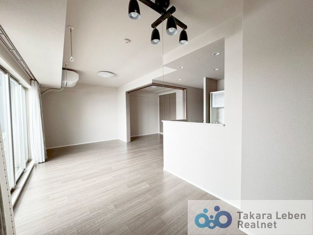 3LDK Apartment in Reveen Kanazawa WESFORT, Kanazawa - Thumbnail 4