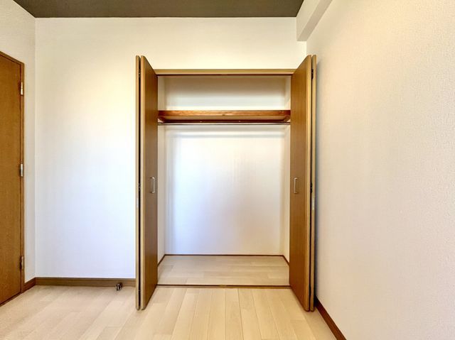 Marinage Ashiya 3LDK Apartment for Sale in Ashiya, Hyogo - Thumbnail 4