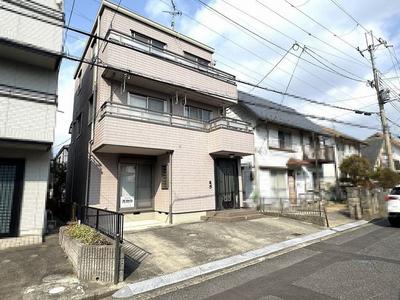 Spacious 6SLDK House with Solar Power in Omihachiman — Image 1, Omihachiman, Shiga