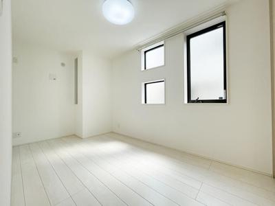 3LDK House in Kawasaki with Rooftop Access — Image 3, Kawasaki, Kanagawa