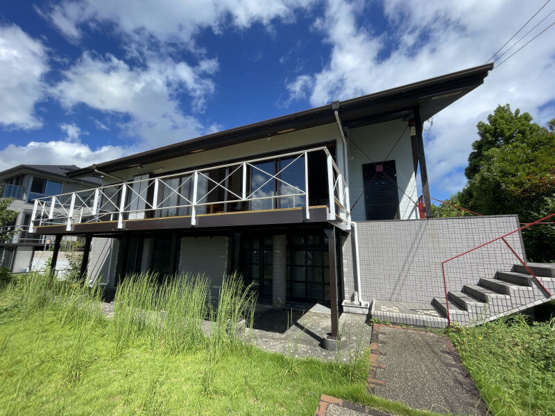 2LDK House in Izu Kogen with Ocean Views - Image 1