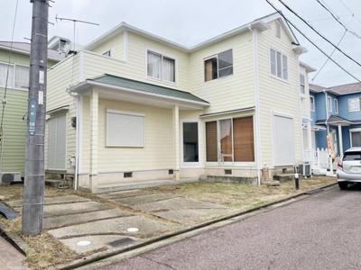 Renovated 4LDK House Near Takojizo Station, Kishiwada City — Image 1, Kaizuka, Osaka