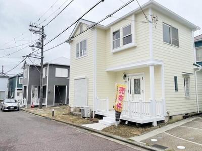 Renovated 4LDK House Near Takojizo Station, Kishiwada City — Image 1, Kaizuka, Osaka