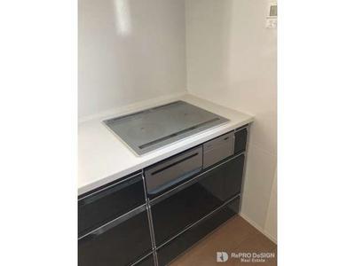 Modern 3SLDK House in Akita City with Carport — Image 2, Akita, Akita