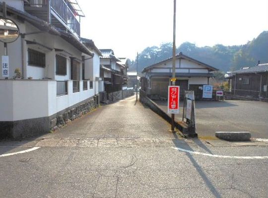 Renovated 1K House in Historic Akizuki, Asakura City - Thumbnail 2