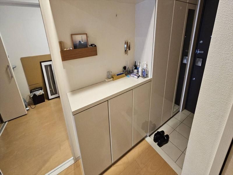 2LDK Apartment for Sale in Matsuyama, Ehime - 69.3 sqm - Thumbnail 2