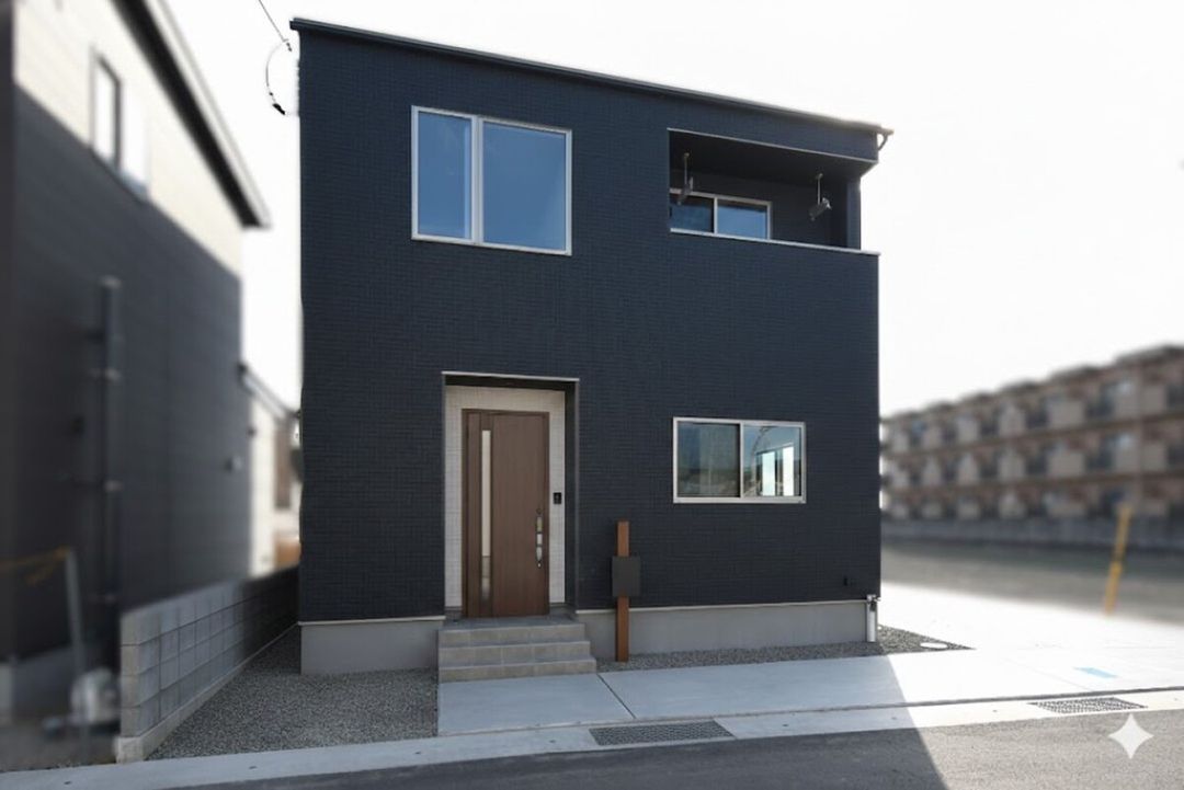 New 4LDK House with Solar Power in Kitajima, Tokushima - Thumbnail 2