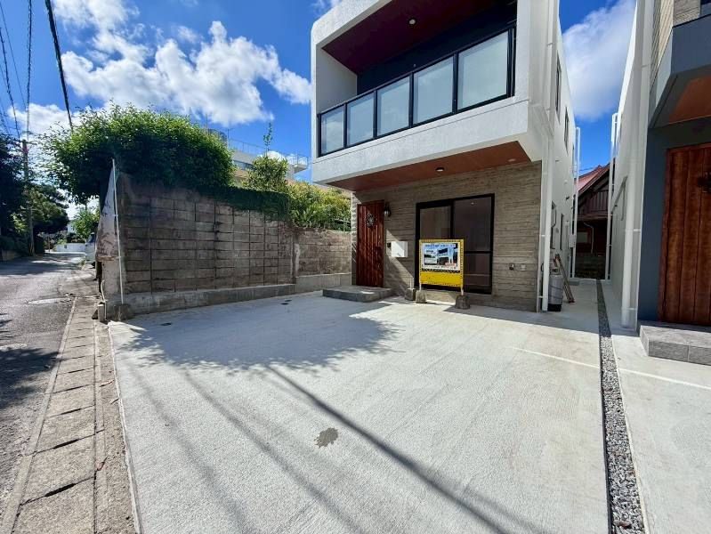 New 3LDK Detached House in Ginowan Okinawa with 2 Parking - Image 7