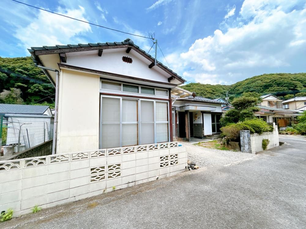 4DK House for Sale in Sasebo, Nagasaki - Thumbnail 2
