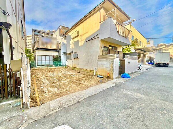 Land for Sale in Nishisugamo, Toshima, Tokyo - 49.4m2 - Thumbnail 4