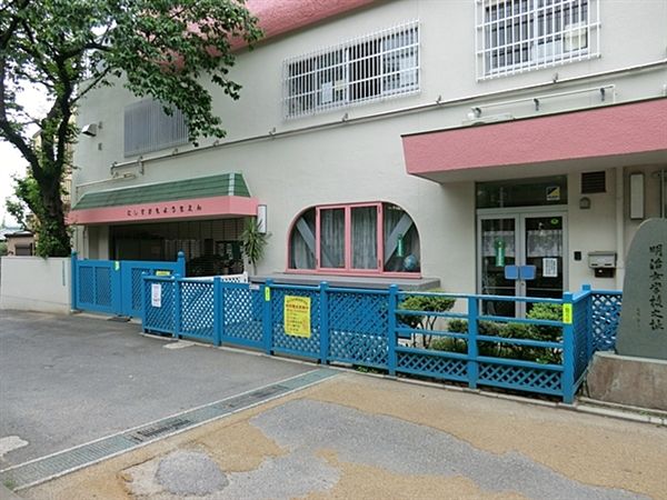 Land for Sale in Nishisugamo, Toshima, Tokyo - 49.4m2 - Thumbnail 2